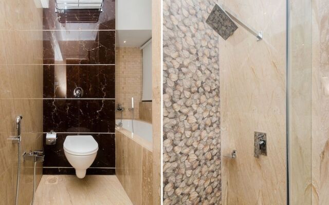 OYO 16718 Hotel Aditya Residency