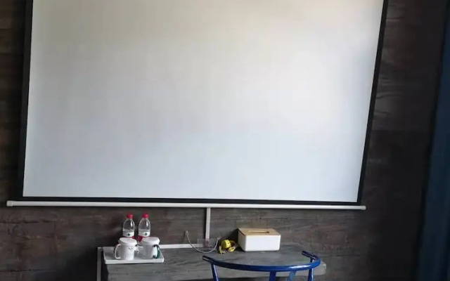 Dreamhouse Theme Hotel