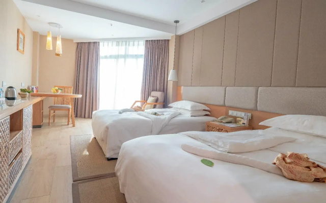 Beihai Silver Beach Begonia Bay Hotel