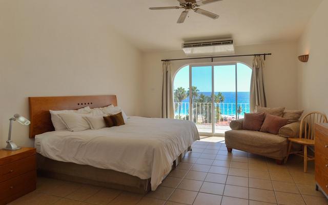 Family&Groups Steps from Beach, Villa Oceano, 4 BR