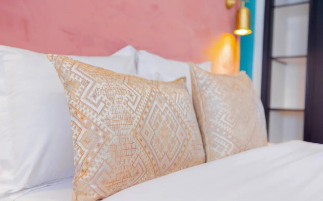 Residence hoteliere- Moroccan Floors