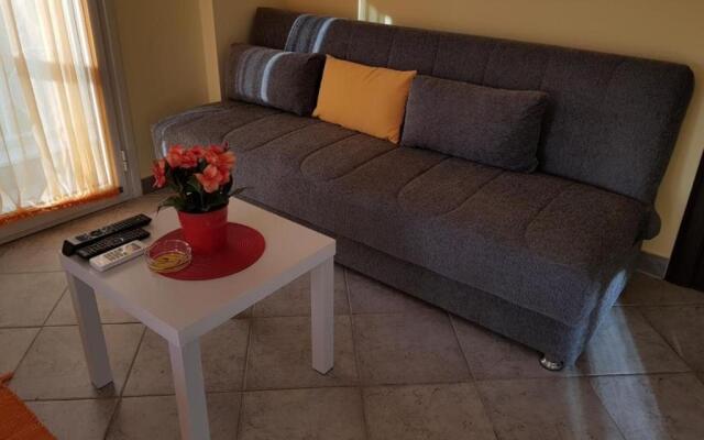 Trapeza Apartment and Studio