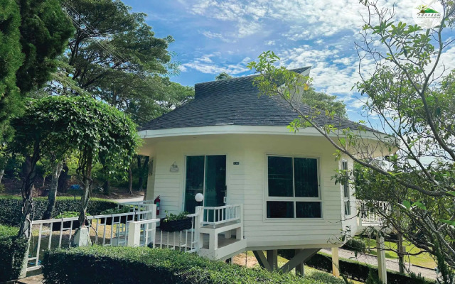 Phukaew Resort & Adventure Park