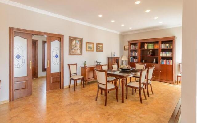 Villa Isabel de Nerja by Ruralidays