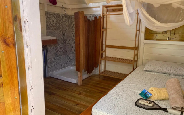 Akunamatata Guest House Cul de Sac