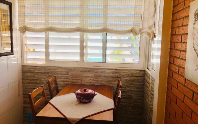 Apartamento con terraza y piscina en Malgrat de Mar