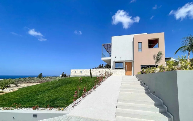 Star Luxury Villa I Gym and Playground