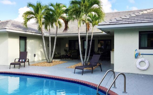 Dolphin Retreat Villa - East Boca Raton