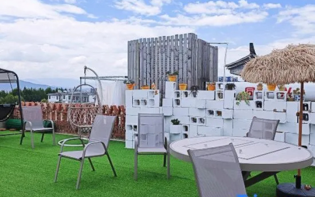 Heshun Hanzhai Homestay – Outside – Dali