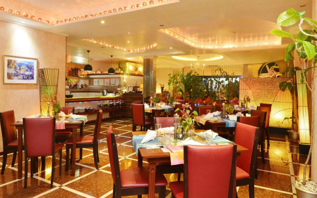 Le Vieux Nice Inn