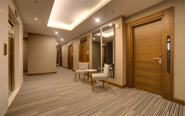 The Menord Hotel