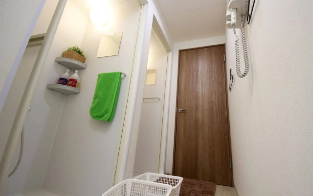 Osaka Guesthouse HIVE