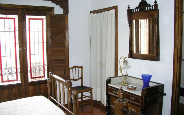 Casa De La Torre Hospederia