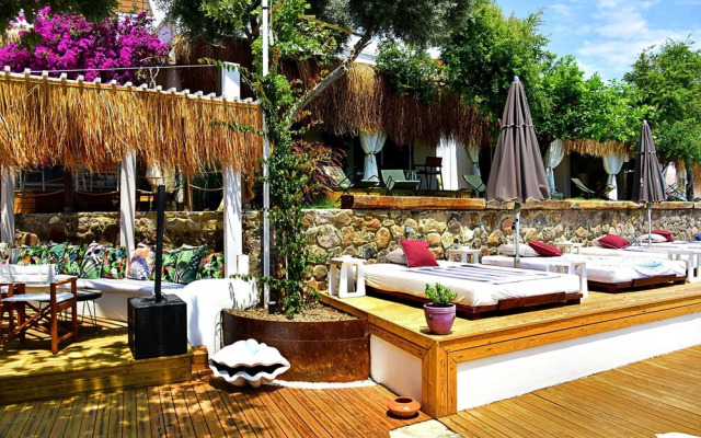 Moon Beach Otel