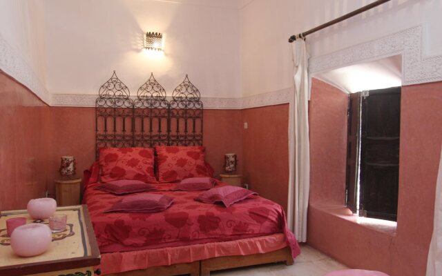 Riad Essaada