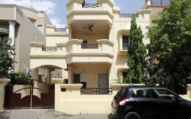 OYO 4229 Rishi Homes Stay