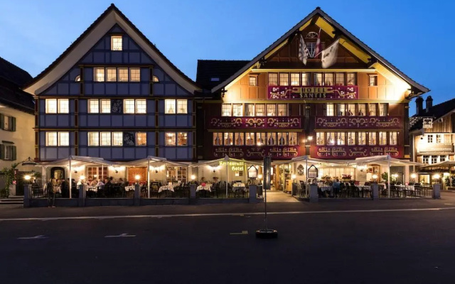 Hotel Säntis — 4-star hotel in Appenzell