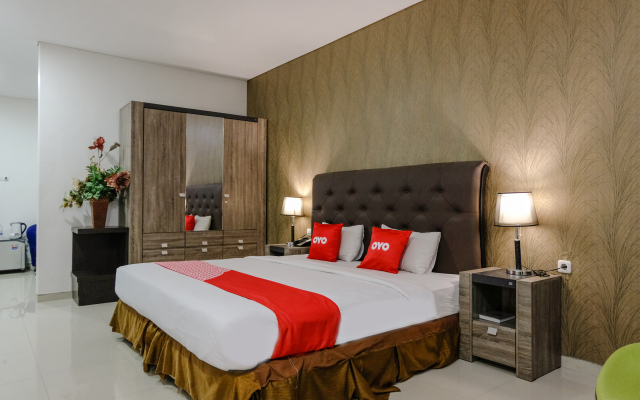 Townhouse OAK Series Style Hotel Jember