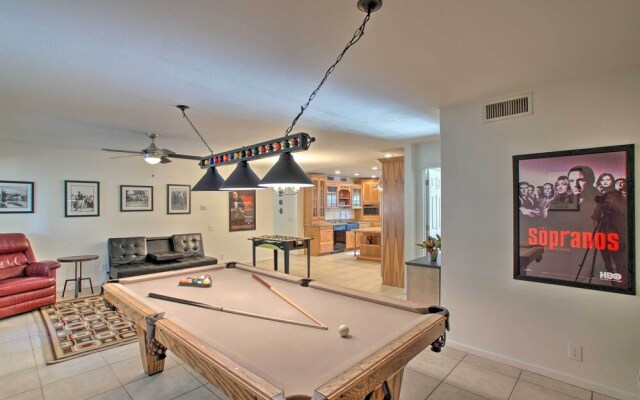 Game Room, Fire Pit & Putting Green: Glendale Home