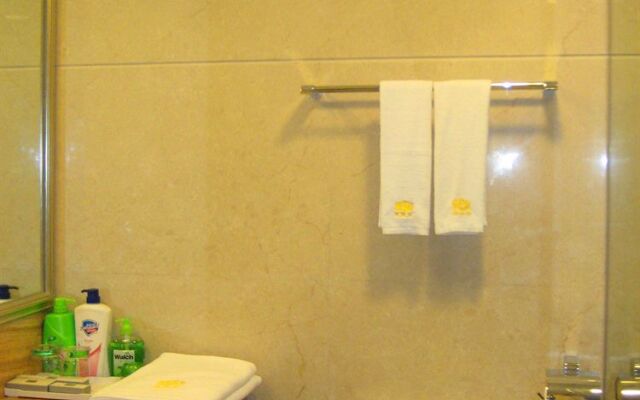 She & He Hotel Apartment - River Class