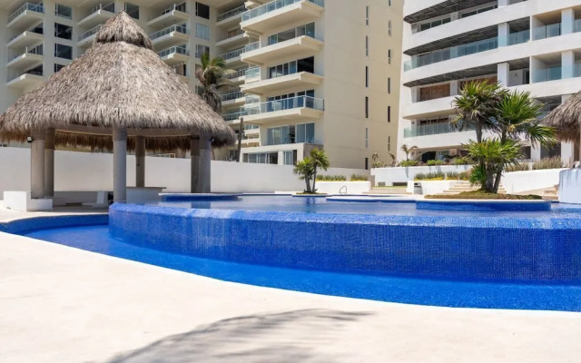 Apartamento Espacioso con Vista al Mar