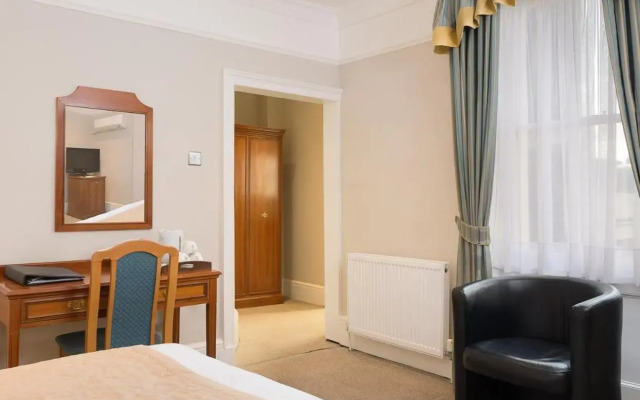 Staunton Hotel