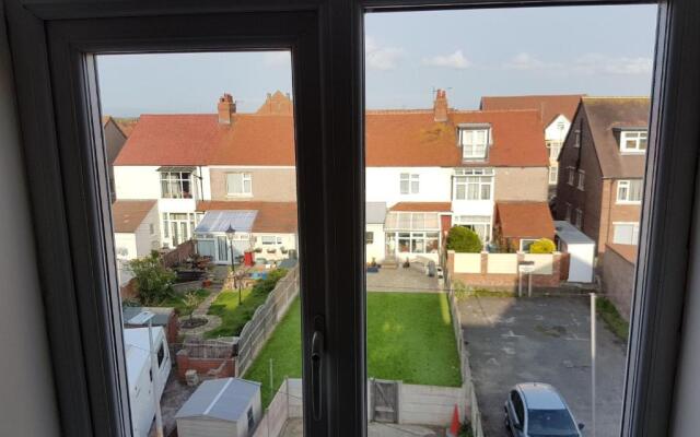 Granada Apartments Queen's Promenade