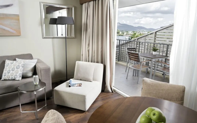 Grand Mercure Apartments Townsville