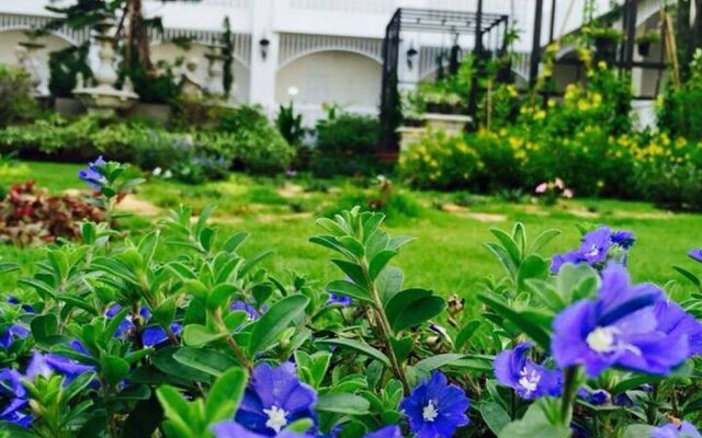 Koranaree Courtyard Boutique Hotel