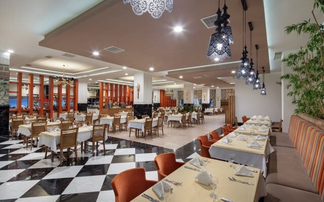 Royal Garden Beach Hotel - All Inclusive