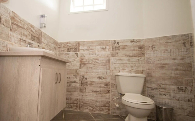 Macondo Guest House