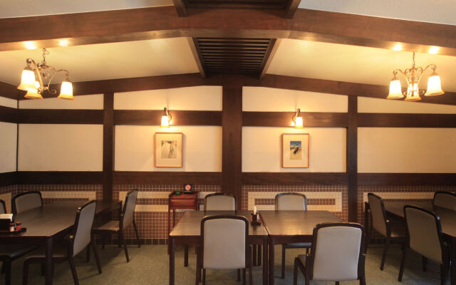 Omiya Ryokan