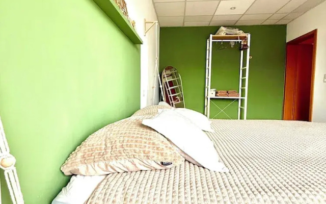 Spacious duplex in the center