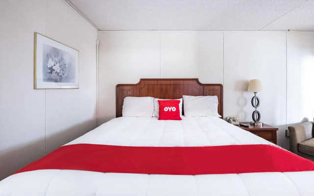 OYO Hotel Windmill Branson