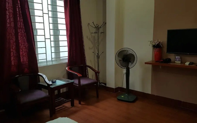 Hien Thu Guest House by OYO Rooms