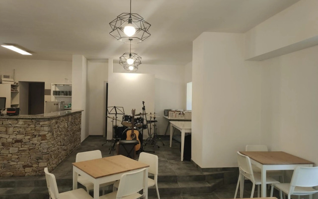 MUSIC PENZION v Lipně