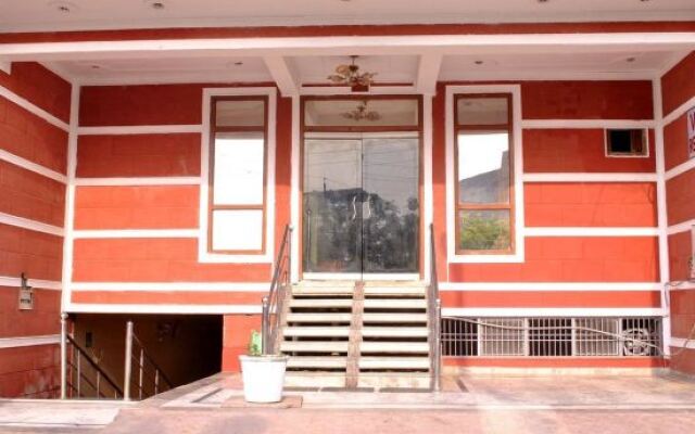 Hotel Viren Residency Agra
