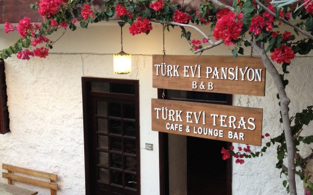 Turk Evi