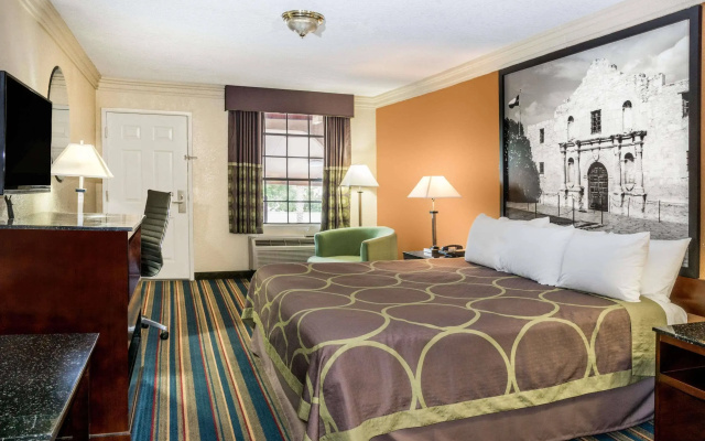 Express Inn & Suites Houston Katy