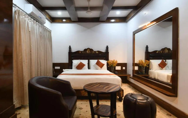 OYO 8320 Hotel Lok Sagar