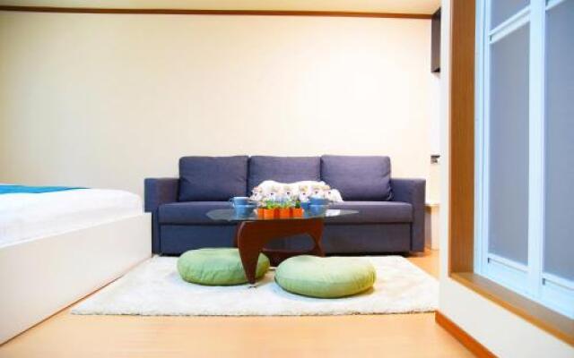 MT HOUSE OSAKA Apartment Shinsaibashi Tennoji Namba USJ Nihonbashi JR Umeda