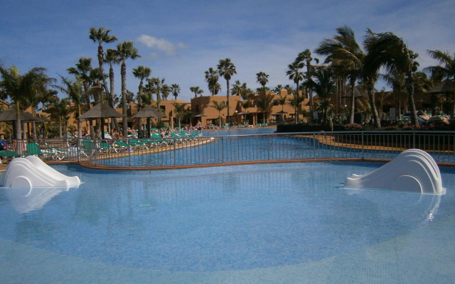 Oasis Duna Apartments