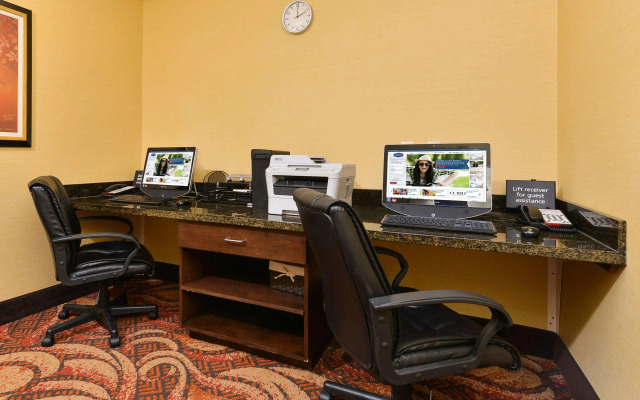 Hampton Inn Clinton, IA