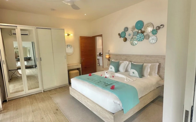 Pineapple Beach Villas