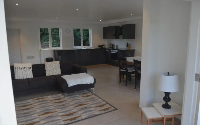 Treetops Apartments