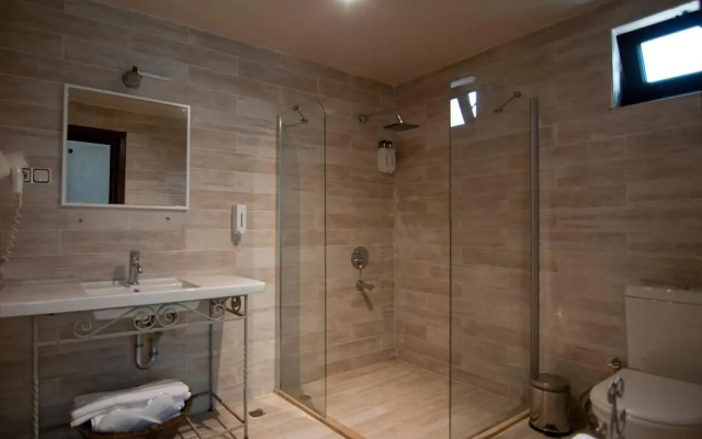 Agva Gizemli Nehir Bungalov