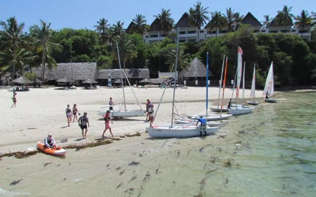Mnarani Beach Club