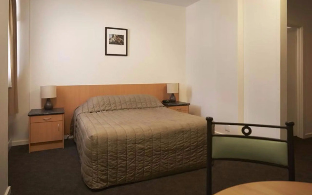 Baileys Motel