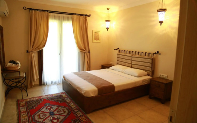 Dardanos Hotel