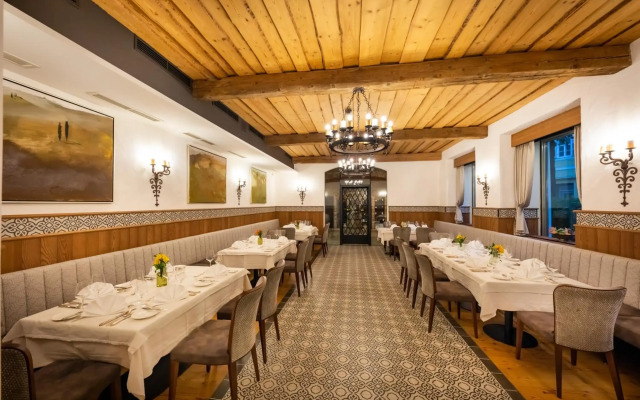 Parkhotel Graz - Traditional Luxury